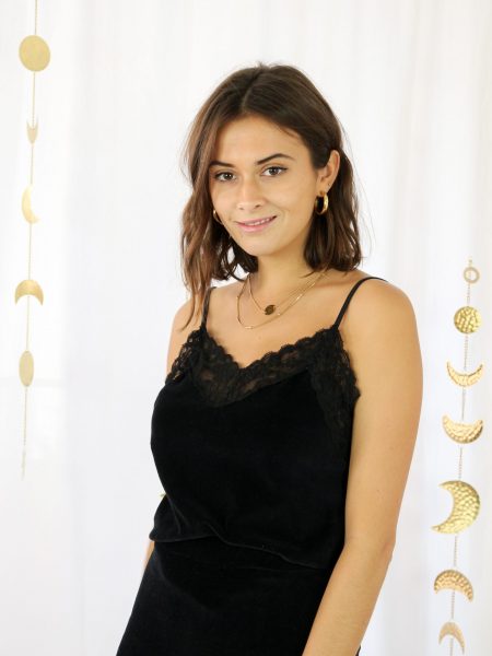 Wolf & Storm | Misty Black Velvet Camisole Biokatoen