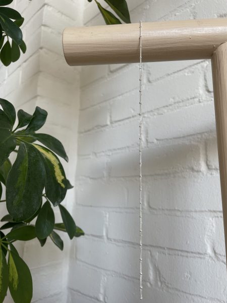 Flawed Dotted Necklace Silver